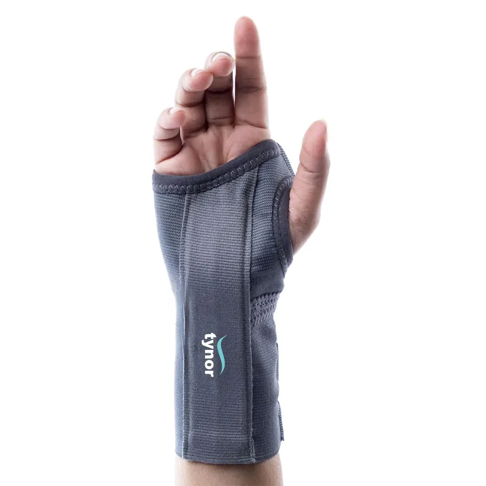 Tynor Elastic Wrist Splint (Right/Left)  E01